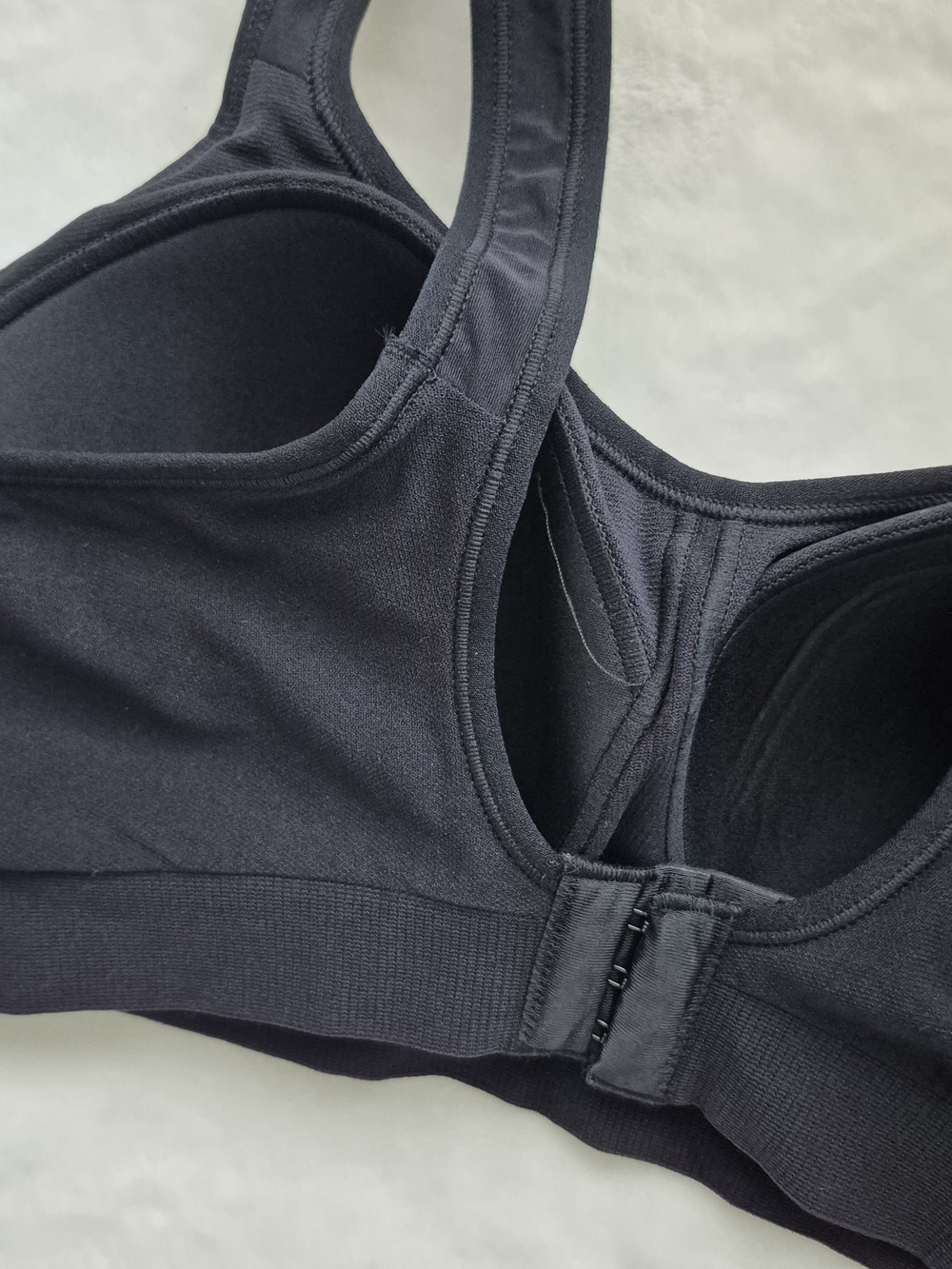 Underoutfit Comfort Shaping Bra - Picture 12 of 12